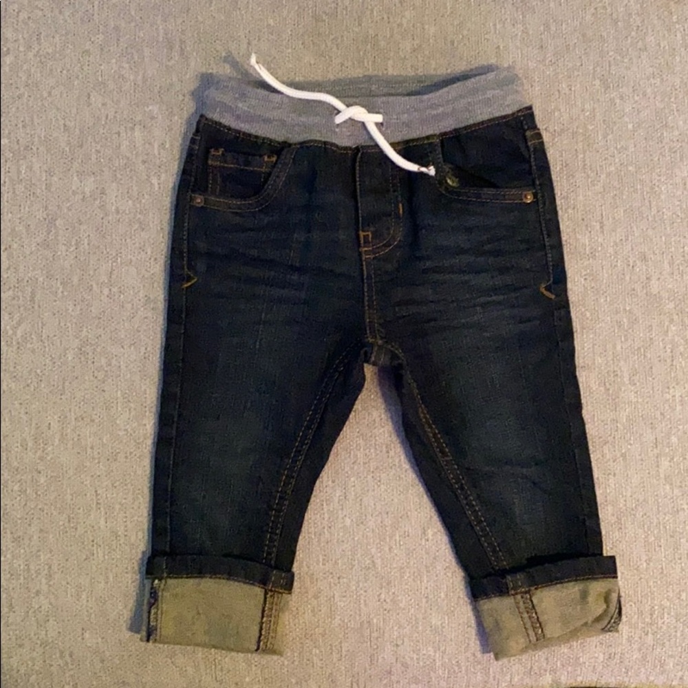 Cat & Jack EUC jeans